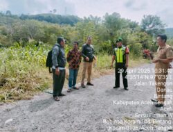 Babinsa Koramil 04/Bintang Gelar Komsos Bersama Aparatur Desa Sintef di Takengon