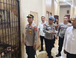 Kapolres Lhokseumawe Tinjau Ruang Tahanan, Ajak Tahanan Perbanyak Ibadah dan Introspeksi Diri