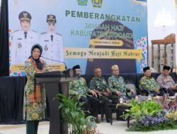 Sekda Sidoarjo Lepas Calon Jamaah Haji dengan Delapan Unit Bus