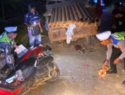 Unit Laka Satlantas Polres Aceh Timur Olah TKP Kecelakaan di Ranto Peureulak Yang Mengakibatkan Dua Remaja Putri Meninggal Dunia