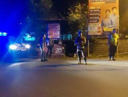 Minimalisir Gangguan Kamtibmas Malam Hari, Polsek Bebandem Gelar Blue Light Patrol