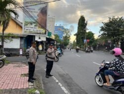 Bentuk Kepedulian Polri Terhadap Masyarakat, Personil Sat Binmas Rutin Laksanakan Strong Point Pagi