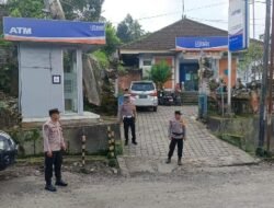 Tingkatkan Keamanan Wilayah, Polsek Selat Intensifkan Blue Light Patrol