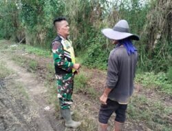 Babinsa Koramil 06/Jagong Laksanakan Komsos Bersama Warga Desa Jagong Jeget