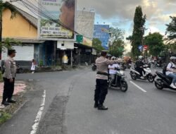 Bentuk Kepedulian Polri Terhadap Masyarakat, Personil Sat Binmas Laksanakan Strong Point Pagi