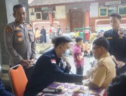 Polres Karangasem Gelar Bakti Kesehatan di SLB Negeri 1, dalam Rangka Hari Bhayangkara ke-79
