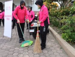 Sambut Hari Bhayangkara ke-79, Kapolres Aceh Tengah dan Ketua Bhayangkari Gelar Bakti Religi di Masjid At-Taqwa