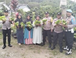 Polsek Bebesen Panen Tanaman Pekarangan Pangan Bergizi, Dorong Warga Tingkatkan Kesejahteraan Melalui Pangan Sehat