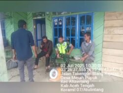 Babinsa Koramil 07/Atu Lintang Lakukan Komsos Bersama Warga di Desa Merah Pupuk