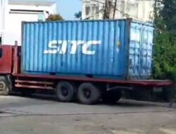 Diduga KSOP Kelas I Palembang Lalai,Tidak Jalankan Tupoksi Dalam Pengawasan Terhadap Truk Tronton dan Truk Trailer