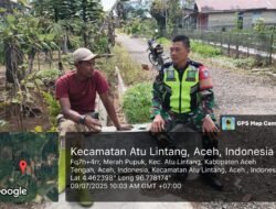 Babinsa Koramil Atu Lintang Laksanakan Komsos Bersama Warga Desa Merah Pupuk