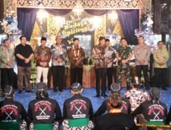 Bersama Forkopimda Tulungagung, Dandim Ikuti Prosesi Pembukaan Festival Budaya Spiritual 2025