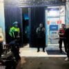 Pantau Situasi dan Cegah Gangguan Kamtibmas, Polsek Rendang Intensifkan Blue Light Patrol