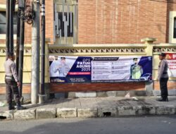 Melalui Spanduk dan Brosur Polres Karangasem Melakukan Sosialisasikan Tertib Berlalu Lintas, dalam Operasi Patuh Agung 2025