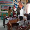 Melalui Program Police Go to School, Bhabinkantibmas  Sampaikan Pesan Pesan Kamtibmas
