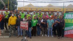 Jumat Berkah Komunitas Underpass Ojek Online