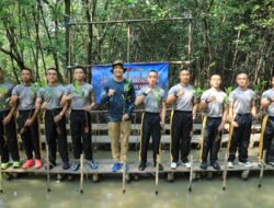 Sepuluh Taruna Bhayangkara Hijaukan Negeri, Melalui Aksi Penanaman 100 Pohon Bakau di Jakarta Utara