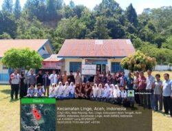 *Warga kemukiman wihni dusun jamat antusias untuk membangun gedung SMA Tgk Aman Nyerang secara swadaya*