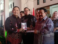 Datuk Sri DR.H.Ramli Sutanegara Merayakan Hari Jadi Sekaligus launching Buku ke 22 “korupsi dan Demokrasi”