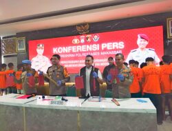 Tawuran Geng Motor di Makassar Akibatkan 5 Warga Terluka, 23 Pelaku Mayoritas di Bawah Umur Diamankan Polisi