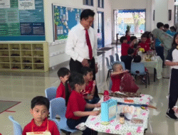 Profesor DR.,Yusril Ihza Mahendra Menteri Koordinator Bidang Hukum, HAM.,Imigrasi dan Pemasyarakatan