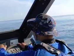 Personel Polda Bali Dikerahkan Cari Korban Kapal Tenggelam di Selat Bali