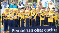 Semangat Membara Tk Putra lll Bangko Gelar Senam Bersama Dan Bagikan obat Cacing Untuk Sisa Siswi