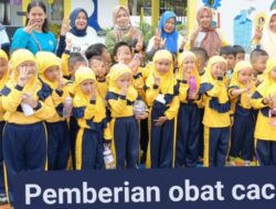 Semangat Membara Tk Putra lll Bangko Gelar Senam Bersama Dan Bagikan obat Cacing Untuk Sisa Siswi