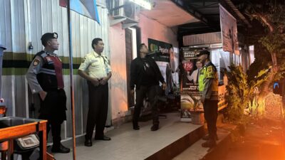 Kanit Intel Polsek Bebandem, Pimpin Patroli Blue Light Patrol