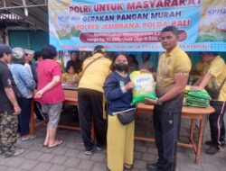 Polsek Melaya Gelar Gerakan Pangan Murah, Salurkan 100 Sak Beras SPHP di Pasar Umum Melaya