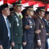 Kapolres Karangasem Ikuti Upacara Penurunan Bendera HUT RI Ke-80, di Lapangan Tanah Aron