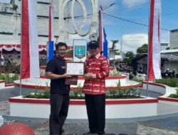 Warkop Aput Dapat Perhargaan Terbersih Dari Bupati Belitung Timur, Kamarudin Muten