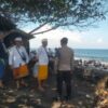Sat Polairud Polres Karangasem Kawal Pelaksanaan Upacara Melasti, di Pesisir Pantai Jasri