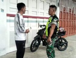 Babinsa Serka Bambang Gelar Komsos Bersama Warga Desa Jagong Jeget