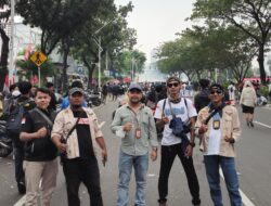 GWI Kota Tangerang Turun Ikut Aksi Demo, Liput Sekaligus Memberi Semangat di Tengah Massa