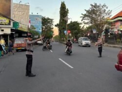 Ciptakan Keselamatan dan Kenyamanan Berlalulintas, Sat Binmas Rutin Melaksanakan Strong Point Pagi