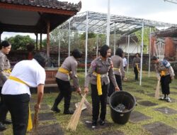 Polwan Polres Karangasem Gelar Bakti Religi, dalam Rangka Hari Jadi Polwan ke-77