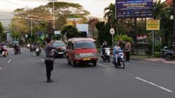 Bentuk Nyata Perlindungan Polri kepada Masyarakat, Personil Sat Binmas Rutin Laksanakan Strong Point Pagi