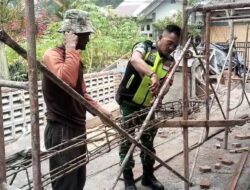 Babinsa Koramil 06/Jagong Gelar Karya Bakti Bersama Warga di Desa Jagong Jeget