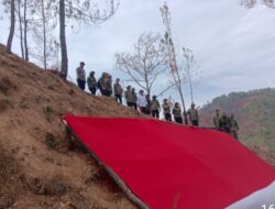 MERAH PUTIH RAKSASA BERKIBAR DI LINGE
