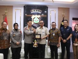 Wujudkan stabilitas keamanan dan Kemajuan Ekonomi. Kapolda Bali Menerima Audiensi dari Bank Mandiri