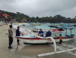 Wujud Nyata Berikan Pelayanan dan Keamanan Wisata Bahari, Sat Polairud Polres Karangasem Rutin Gelar Patroli Pantai di Padangbai