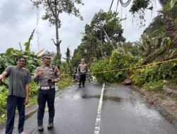 Pasca Longsor, Sat Lantas Polres Karangasem Tingkatkan Kewaspadaan di Jalur Rawan Bencana