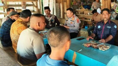 Saweu Keude Kopi Kapolsek Banda Alam Ajak Warga Jaga Kamtibmas Lingkungan