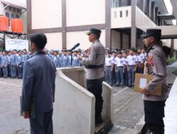 Kapolres Aceh Tengah Jadi Pembina Upacara di SMAN 1 Takengon, Ingatkan Bahaya Narkoba, Bijak Bermedsos, dan Tertib Berlalu Lintas
