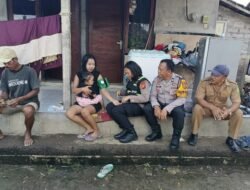 Bhabinkamtibmas Desa Budeng Dampingi Si Dokkes Polres Jembrana, Berikan Layanan Kesehatan kepada Warga Terdampak Banjir