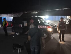 Kanit Intel Polsek Bebandem Pimpin Patroli Blue Light Patrol, pada Malam Hari
