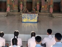 Bangun Karakter Generasi Bangsa, Wakapolsek Sidemen Berikan Pembekalan / Pemberian Materi Kepemimpinan