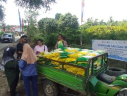 Polres Ogan Ilir Gelar Gerakan Pangan Murah di Desa Senuro Barat kecamatan Tanjung Batu