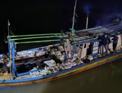 Polres Belitung Dan Dit Polairud Polda Babel Gagalkan Pengangkutan 300 Karung Pasir Timah Di Perairan Tanjung Kelayang